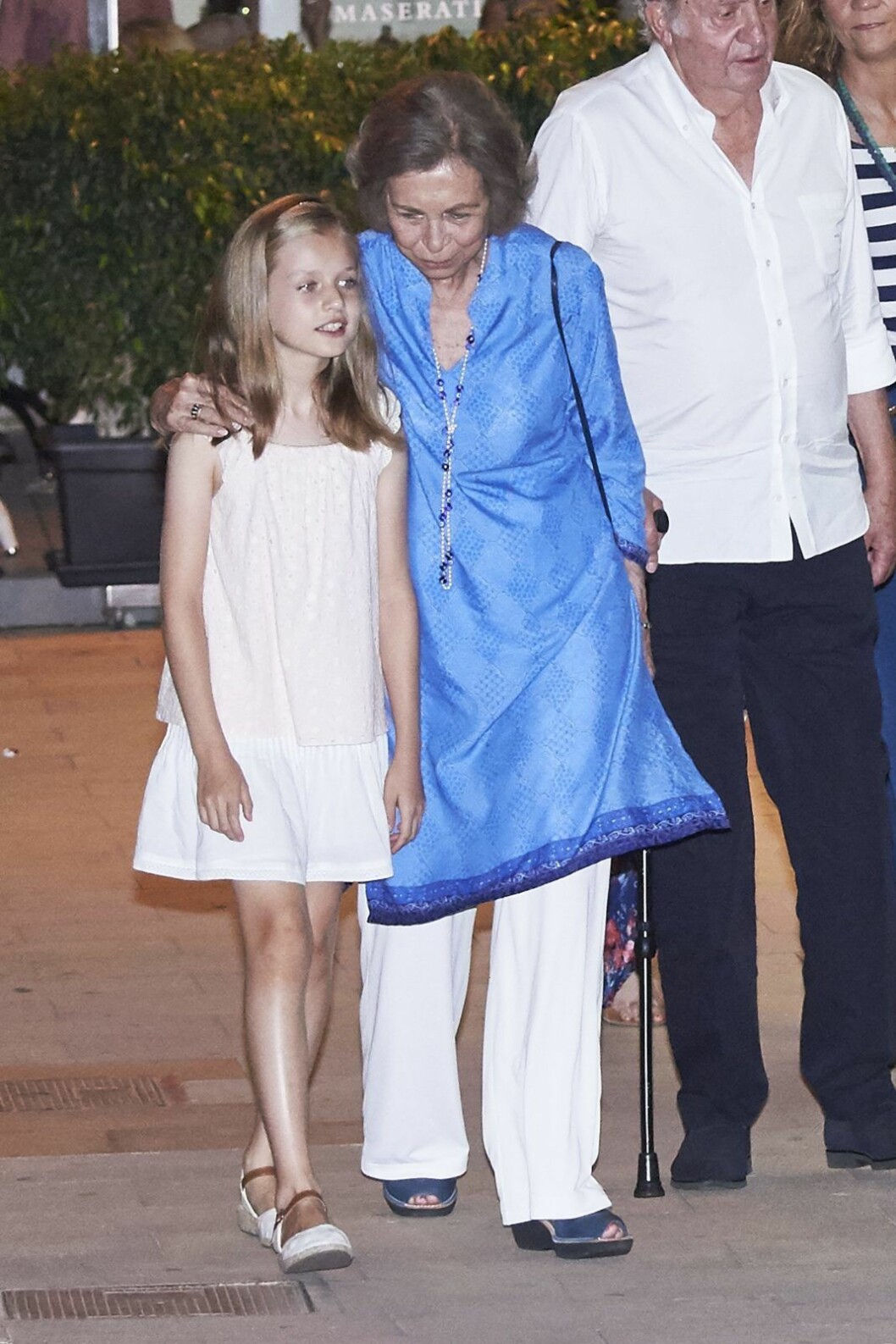 July 31, 2016 - Portals Nous, Islas Baleares, Spain - King Juan Carlos of Spain, King Felipe VI of Spain, Queen Sofia of Spain, Queen Letizia of Spain, Crown Princess Leonor, Princess Sofia, Felipe Juan Froilan, Victoria Federica, Princess Elena leaves Flanigan restaurant after a dinner at Puerto Portals on July 31, 2016 in Portals Nous, Mallorca (Credit Image: © Jack Abuin via ZUMA Wire) (c) Zumapress / IBL