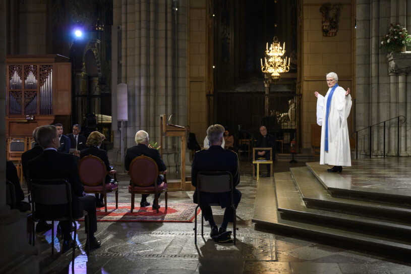 Kungaparet i Uppsala domkyrka vid minneshögtiden i höstas. Kungaparet Ärkebiskopen Den nationella minneshögtiden i Uppsala domkyrka