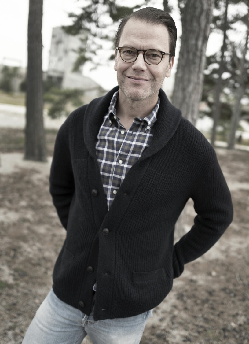 En bild som väcker uppmärksamhet! ”Tröjan känns väldigt Björn af Kleen 2014” berömmer en Svensk Dam-kollega. Prins Daniel Furillen Gotland Födelsedag 48 år