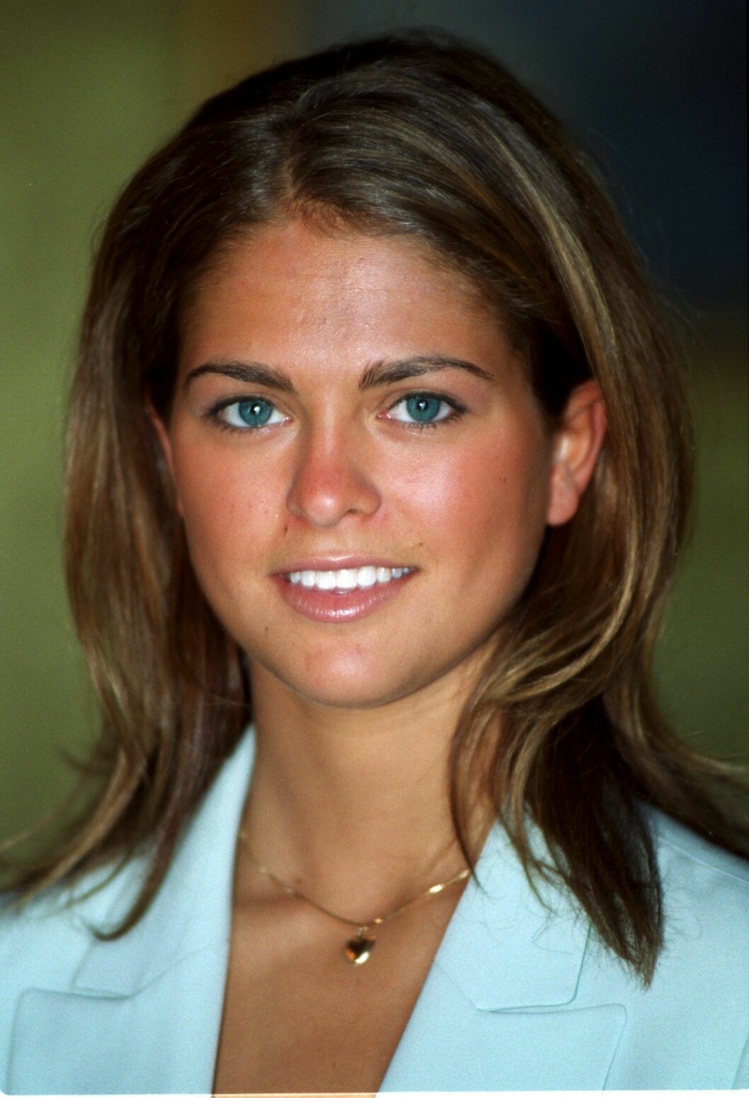 Juni 2000. Prinsessan i sin naturliga hårfärg. Madeleines hår