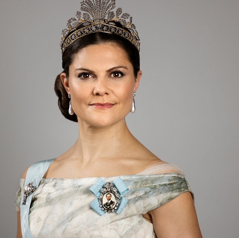 Sveriges tronföljare och framtida drottning. Kronprinsessan Victoria på hovets officiella bild
