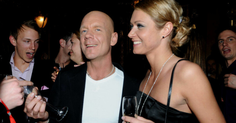 Tony Rickardsson och Christina Samuelsson träffades bakom kulisserna under <span class=" italic" data-lab-italic_desktop="italic">Let's dance</span>. Tony Rickardsson och Christina Samuelsson