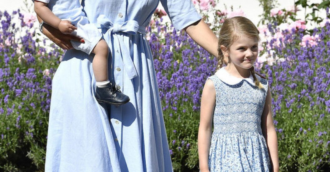 Victoria med Estelle och Oscar. Foto: IBL