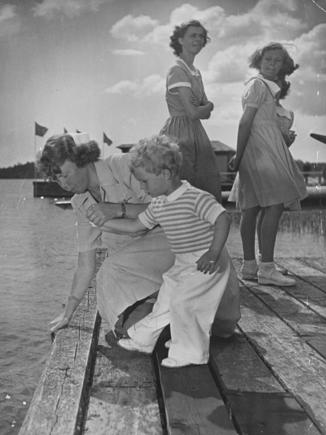 Nenne var aldrig långt borta, en extramamma i ordets rätta bemärkelse.
