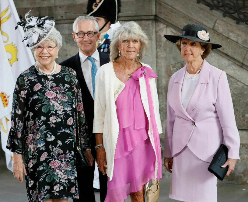 Prinsessan Christina med maken Tord, och systrarna prinsessan Birgitta och prinsessan Desirée på kronprinsessan Victorias 40-årsdag. Prinsessan Christina, Tord Magnusson, prinsessan Birgitta och prinsessan Desirée