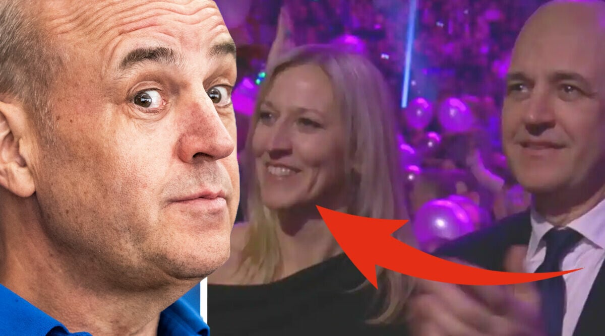 Här visar Fredrik Reinfeldt upp hemliga kärleken – mitt i direktsändning