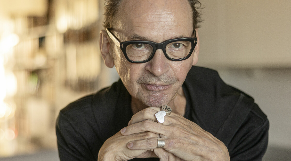 Erik Videgård träder fram med nya – efter alla år!