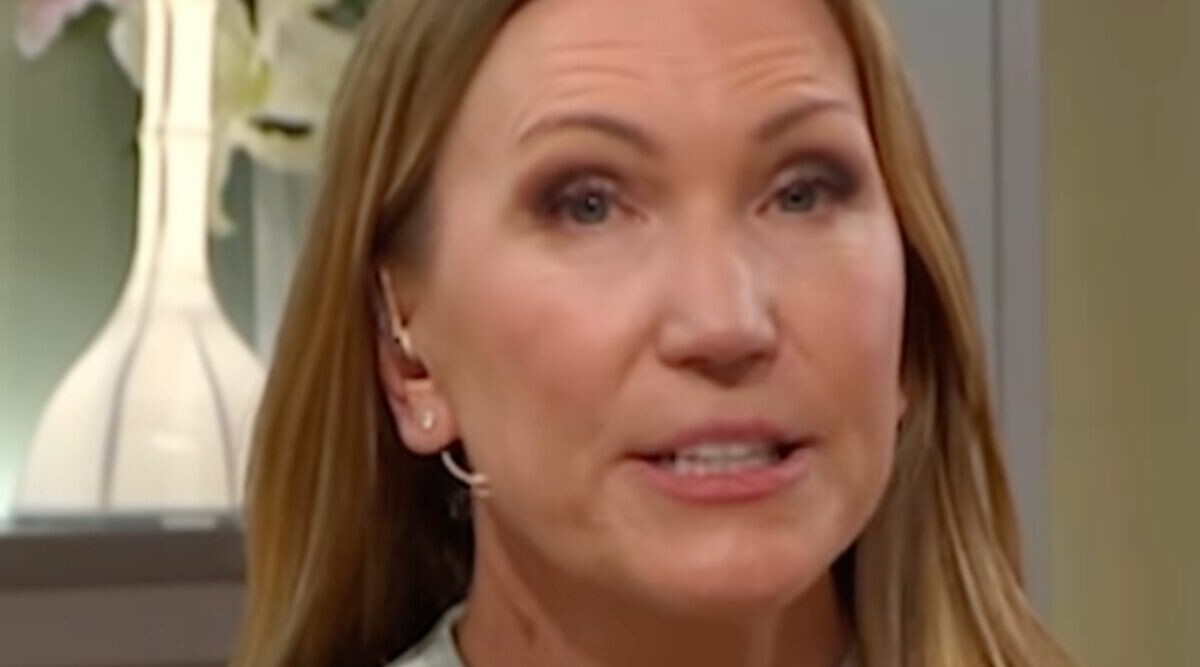 Här gör Jenny Alversjö det oväntade – sker mitt i TV4:s direktsändning