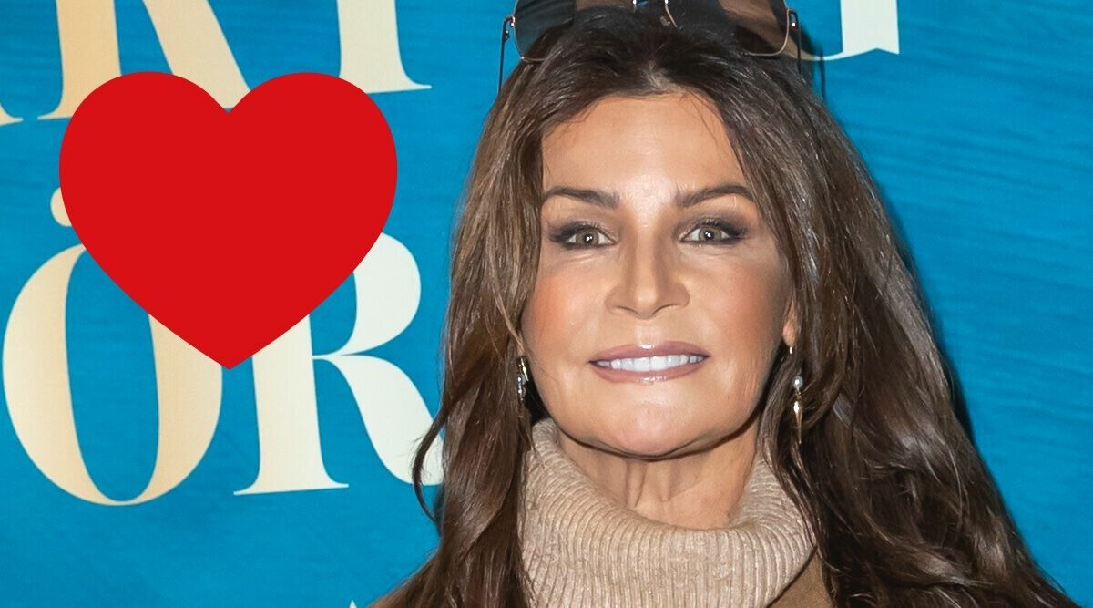 Carola visar äntligen upp lyckan – följarna reagerar kraftigt