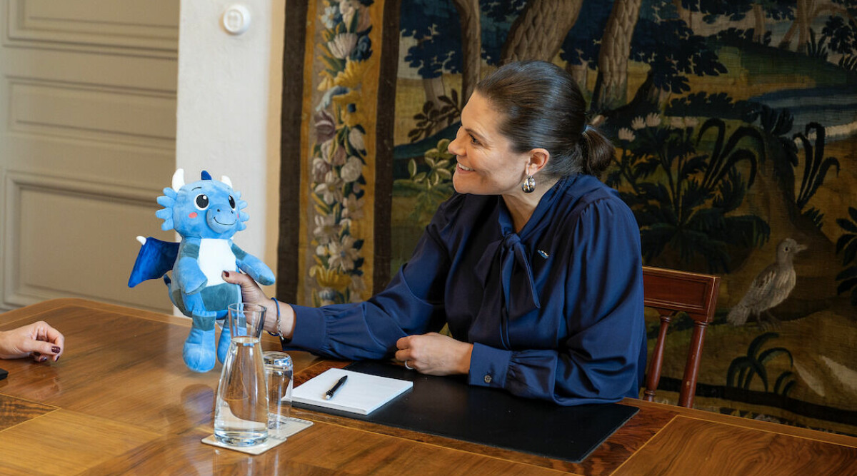 Rörande bilderna – Victorias otroliga gest för de sjuka barnen