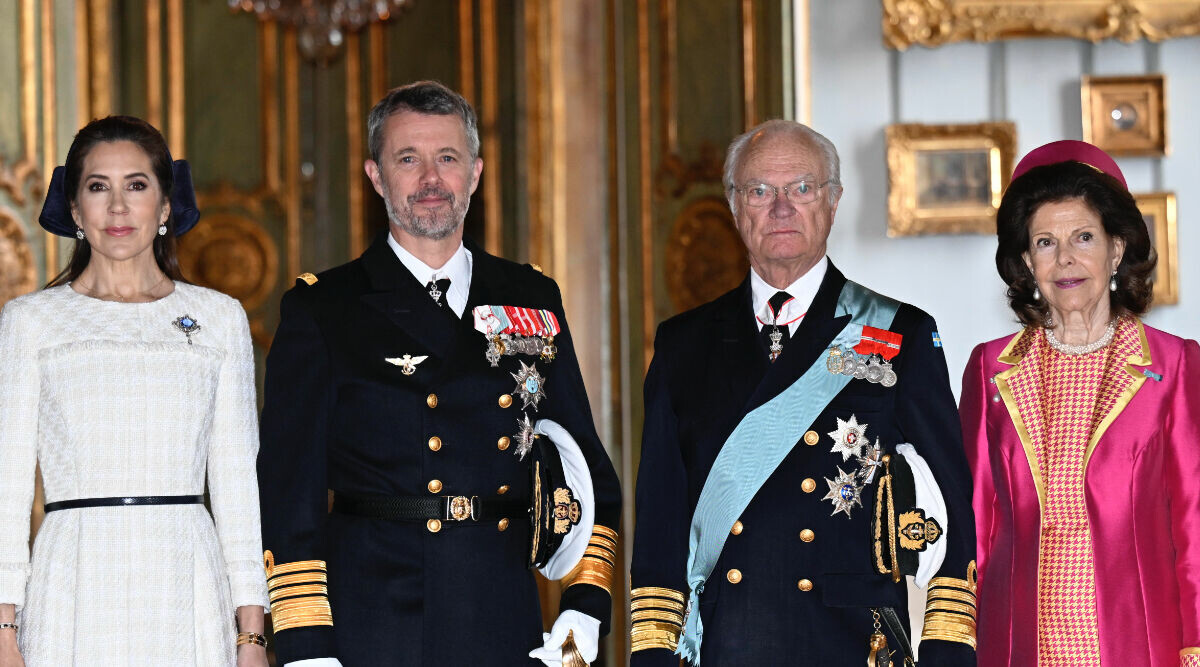 Kungen och drottningen har lämnat landet – han tar över