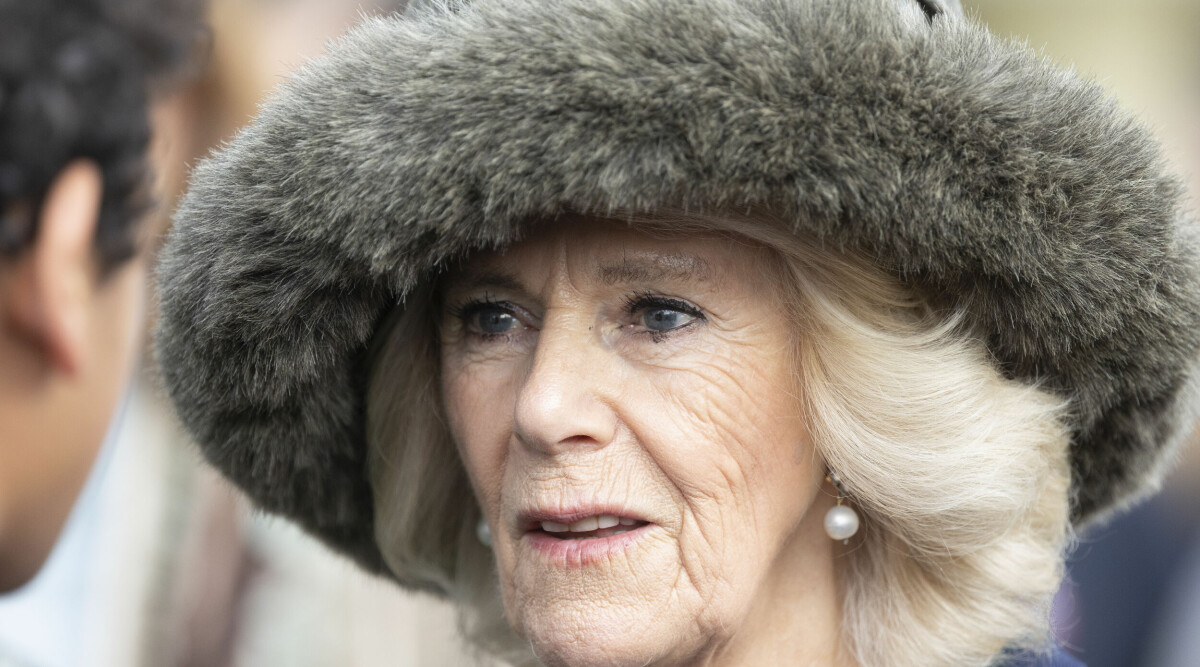 Camilla är hårt pressad – tvingas överge drottning Elizabeths speciella gåva