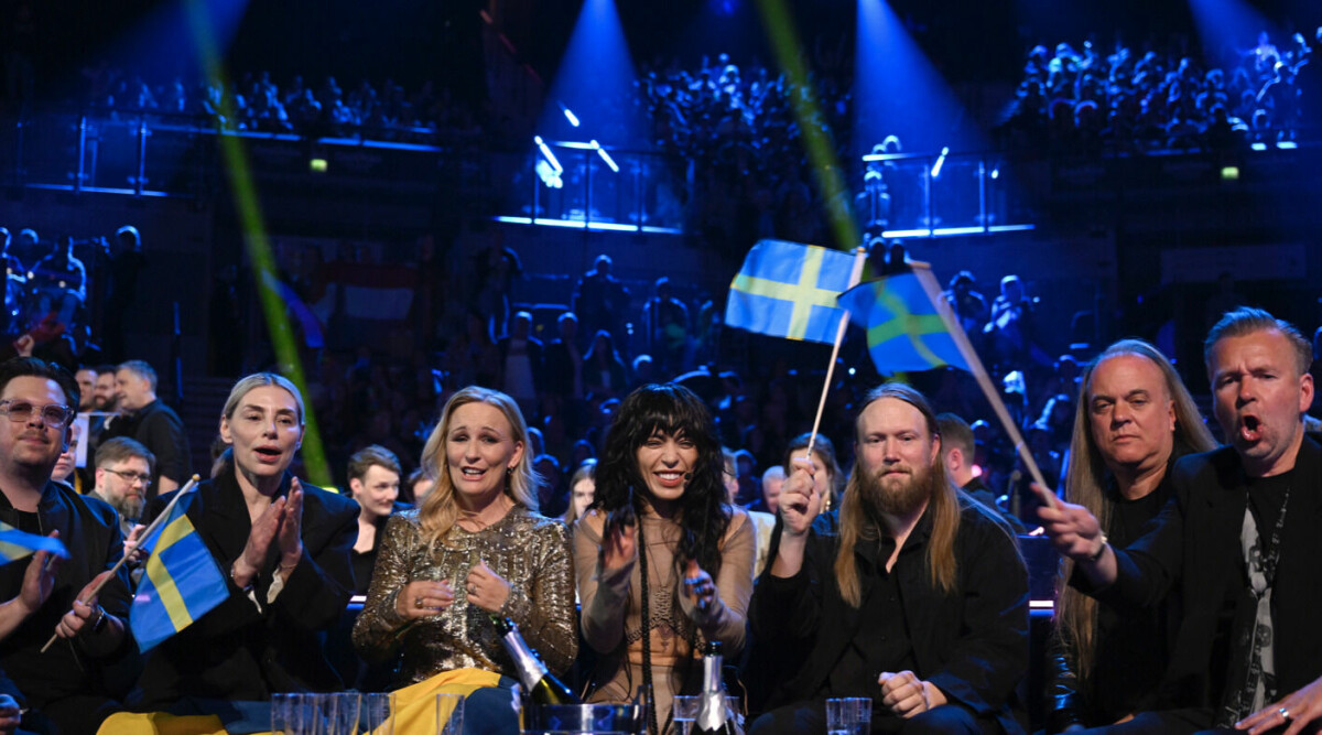 Svenska stjärnan akut sjuk - bara timmar före Eurovision-finalen