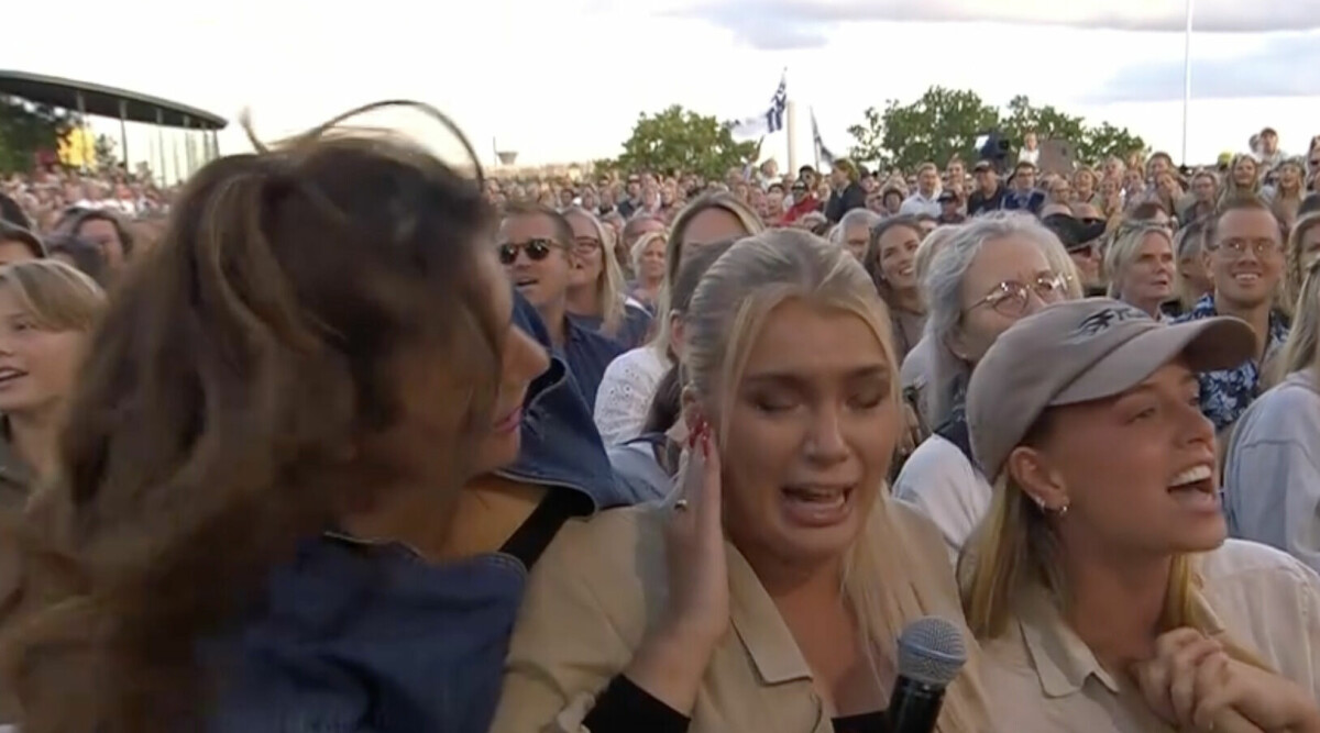 Farah Abadis utspel under Allsången: SVT-kollegan utbrister av chock i direktsändning