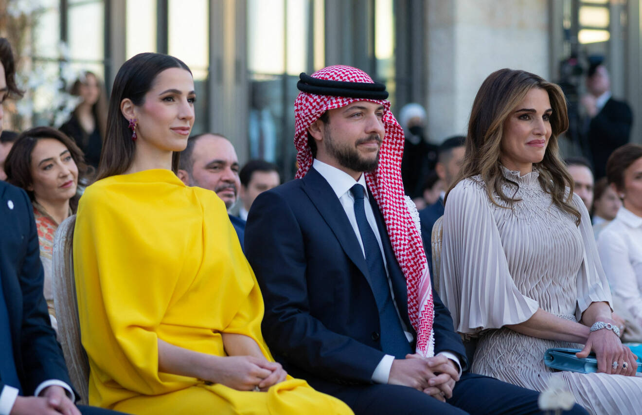 Kronprins Hussein bin Abdullah, drottning Rania och fröken Rajwa Al Saif
