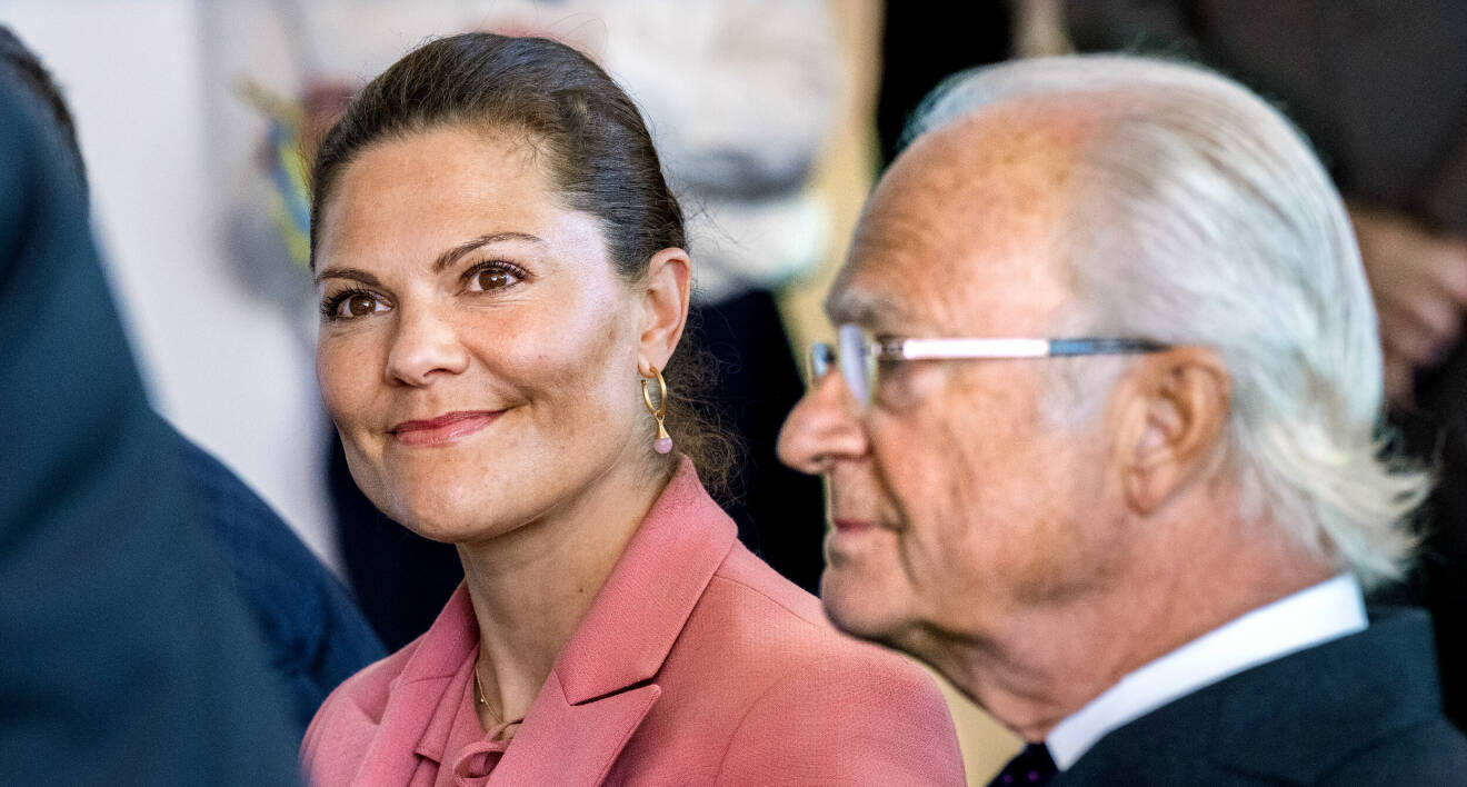 Kronprinsessan Victoria, kung Carl Gustaf