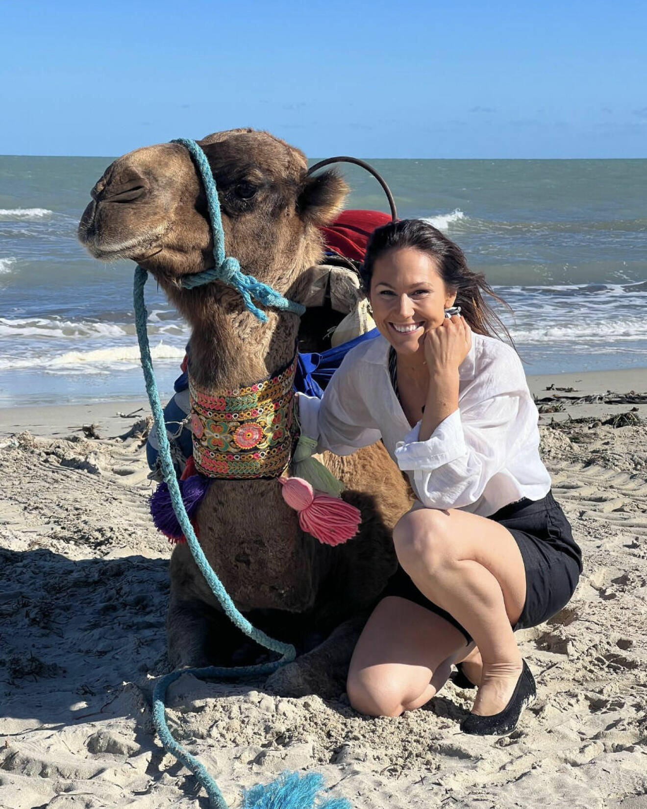 Maria Forsblom med en kamel