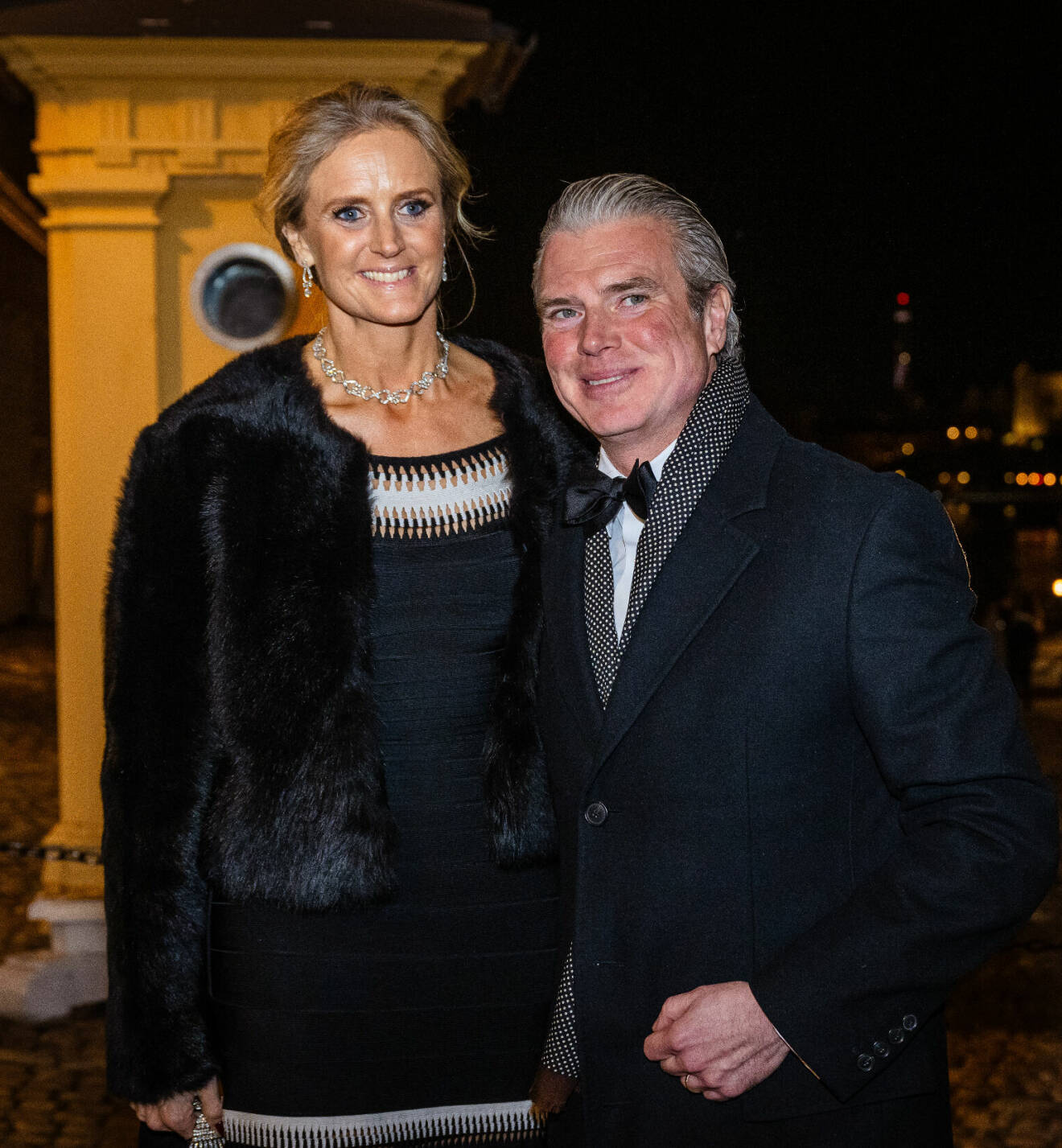 Sophie De Geer med sin man Marcus Josefsson på prins Daniels 50-årsfest på slottet