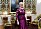 Drottning Margrethe i vinröd eller lila aftonklänning