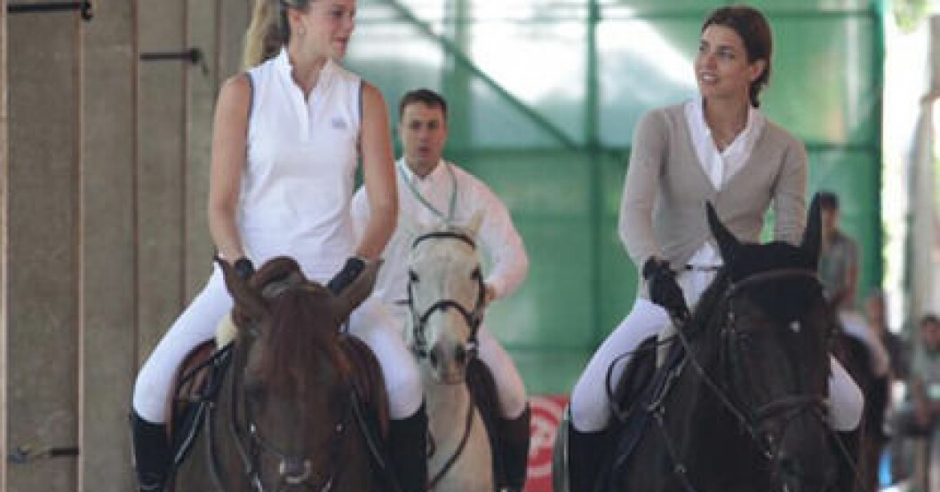 Athina Onassis och Charlotte Casiraghi Athina Onassis och Charlotte Casiraghi