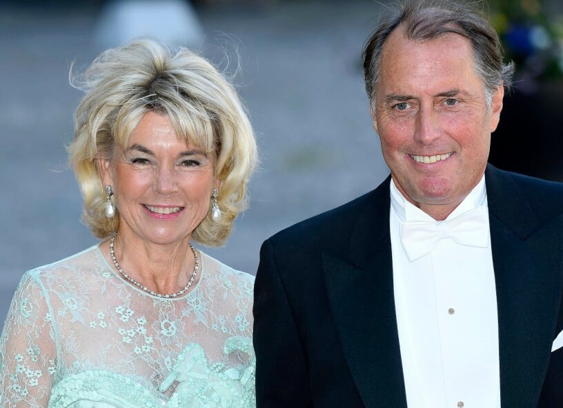 Agneta Kreuger och maken Lars Abrahamsson på Carl Philips bröllop.
