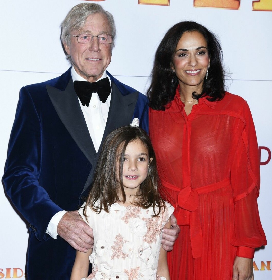 Aje och Bathina Philipson med dotter Märta på premiären i fredags. Paret har även sönerna Axel och Hugo tillsammans. Sedan har Aje Nina, Anja och Andreas ”Coci” Philipson tillsammans med exfrun Grete Qviberg och Victor, Johan och Louise med Gisela Schöön.