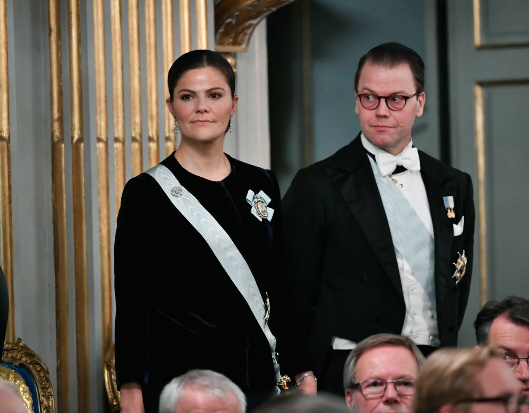 Kungafamiljen har alltid haft en central roll vid högtidssammankomsten, ända sedan Akademien instiftades av kung Gustaf III år 1786. Kronprinsessan Victoria och prins Daniel vid Svenska Akademiens högtidssammankomst.
