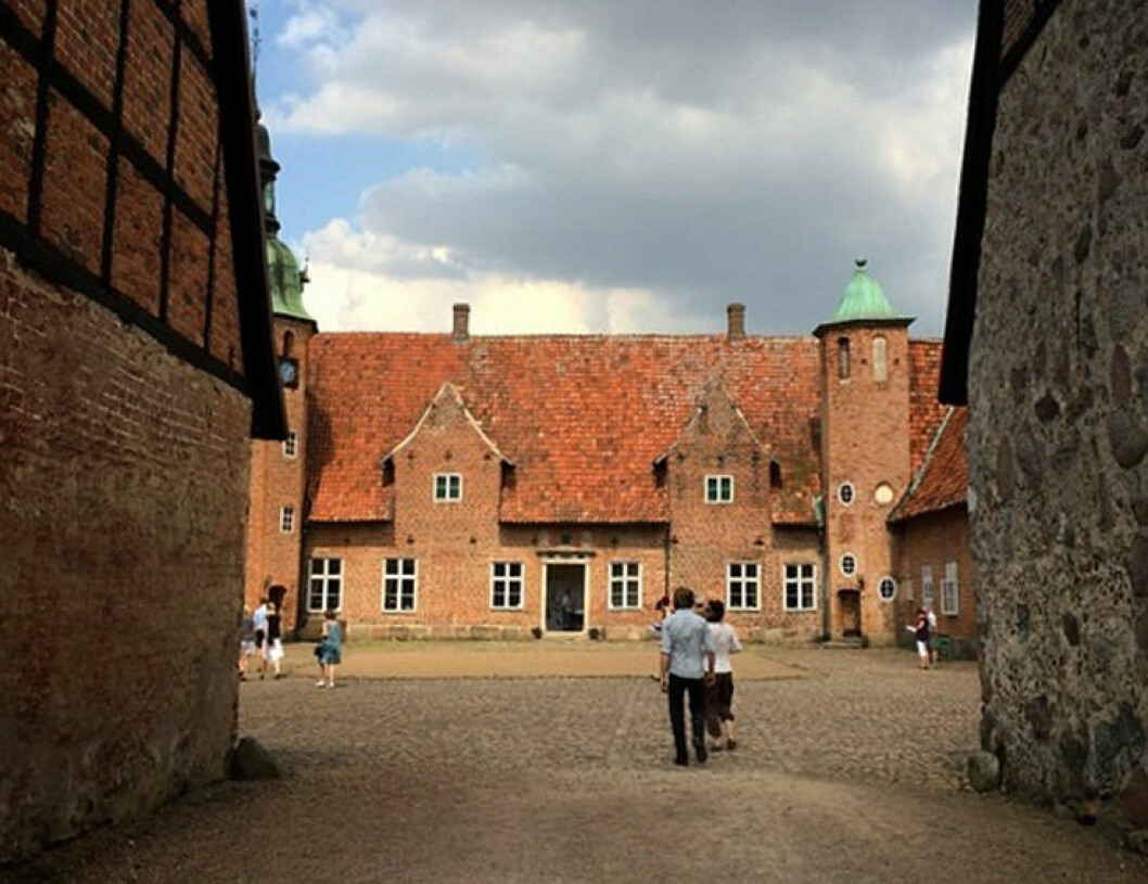 Alexander-1