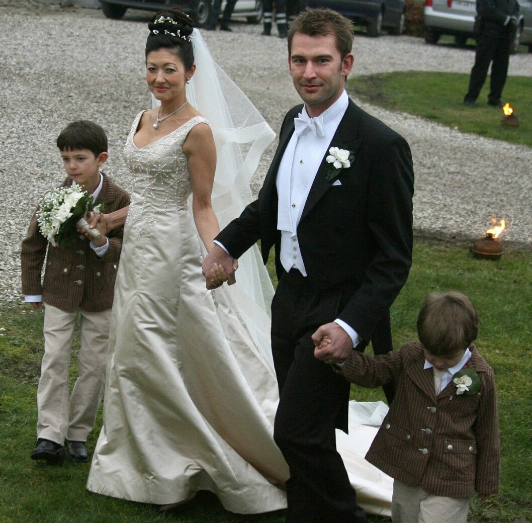 2007 sa hon ja till Martin Jørgensen. Bröllopet med Martin Jørgensen 2007.