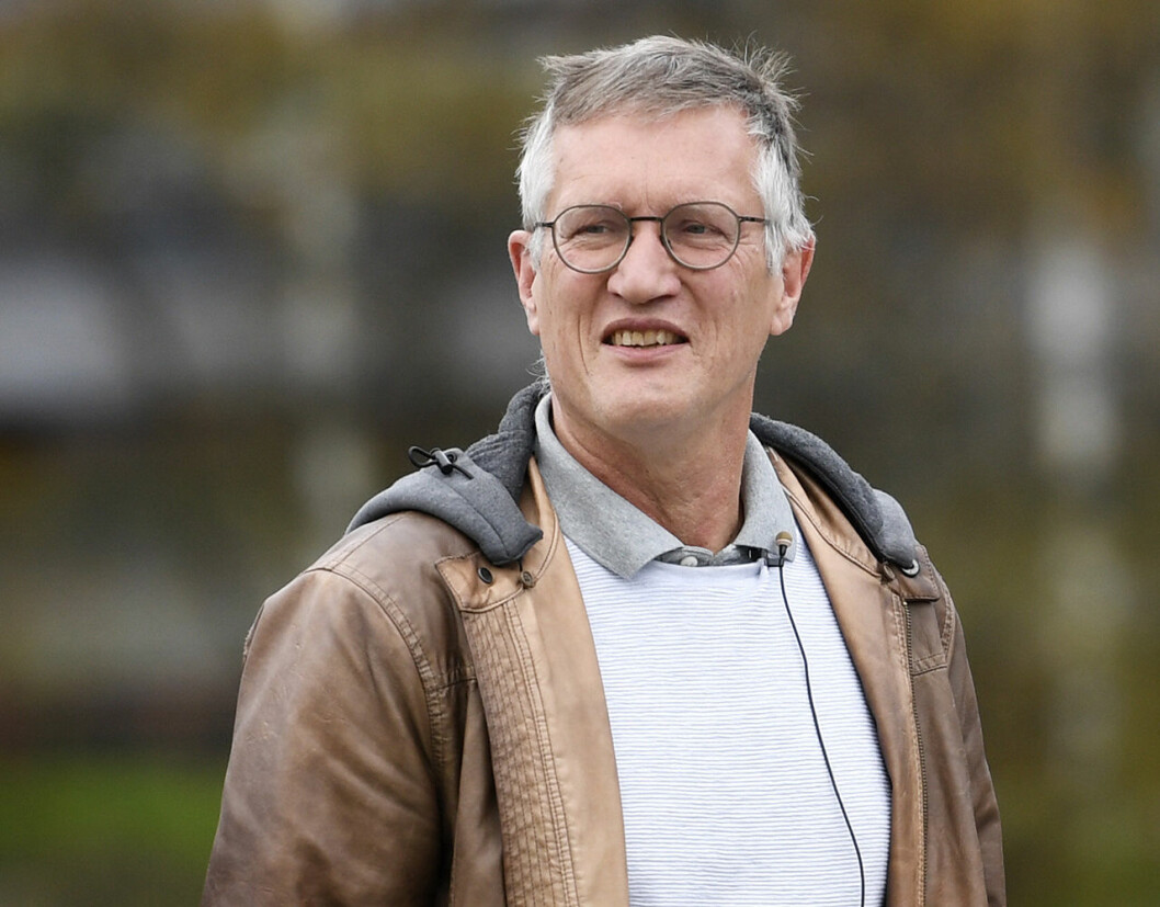 Anders Tegnell har en månadslön på 105 000 kronor. anders tegnell