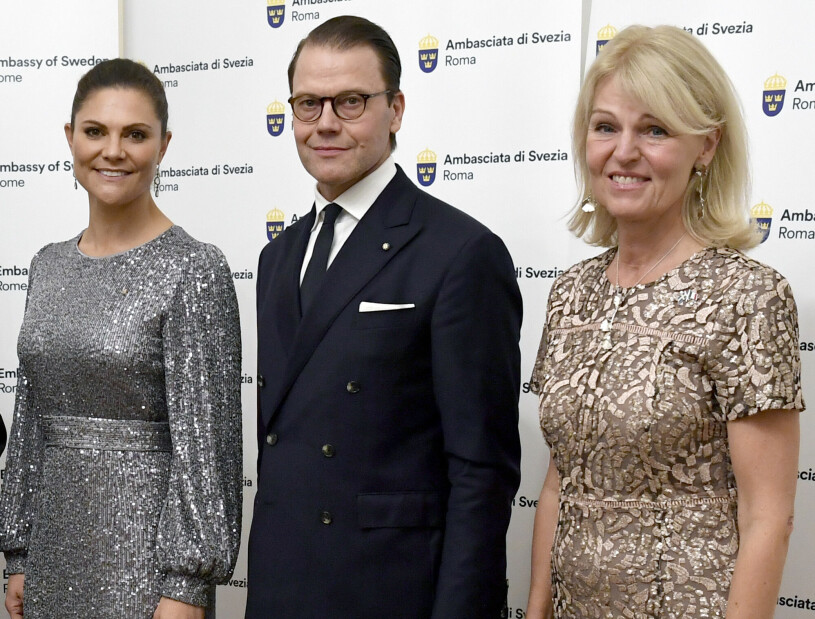 Utrikeshandelsminister Anna Hallberg, här med kronprinsessparet. Utrikeshandelsminister Anna Hallberg med kronprinsessparet