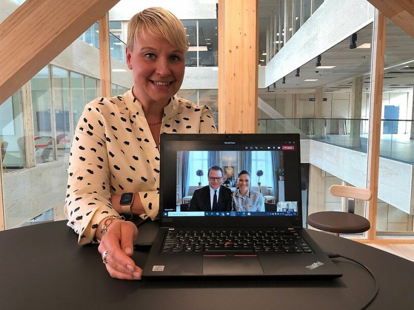 Kronprinsessparet på digitalt besök i Växjö. Här tillsammans med kommunstyrelsens ordförande Anna Tenje (M).