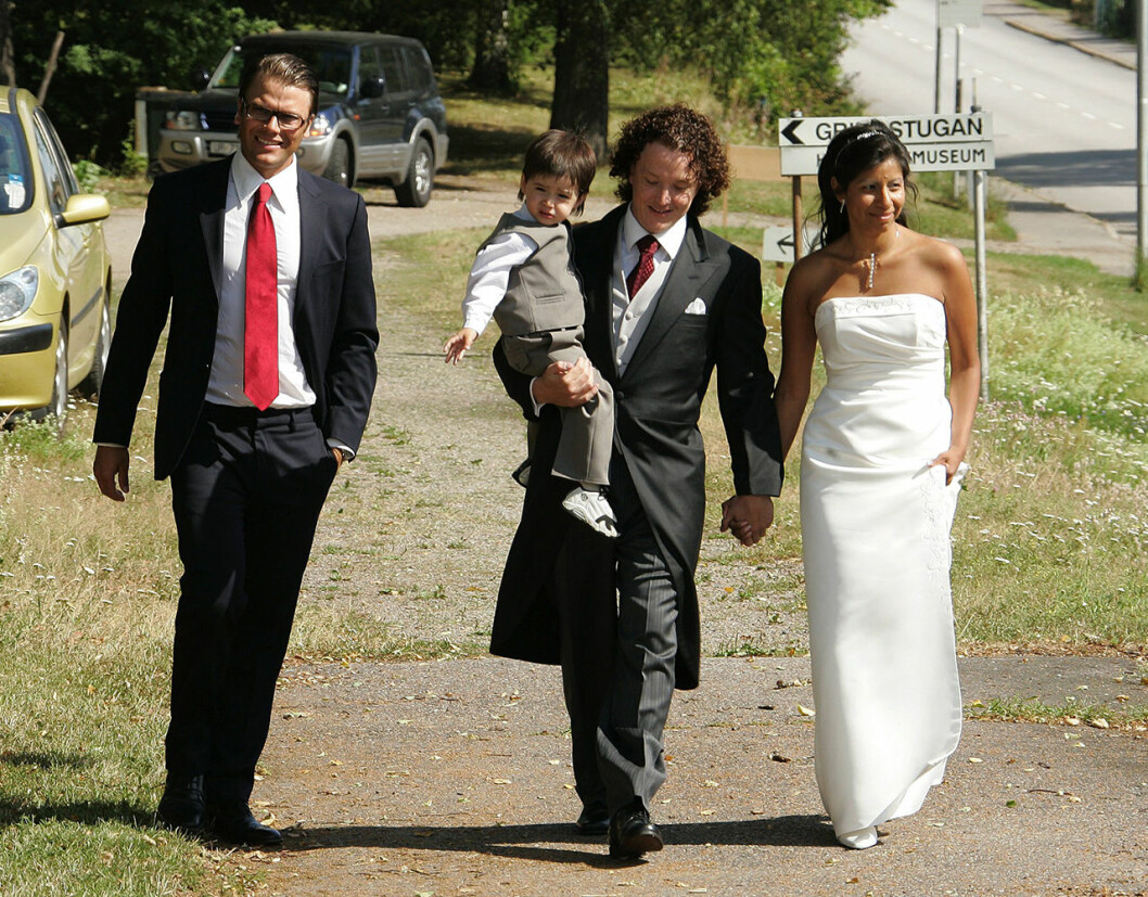 Prins Daniel med Niklas och Anna Ek på parets bröllop, år 2006. prins daniel niklas ek 2006
