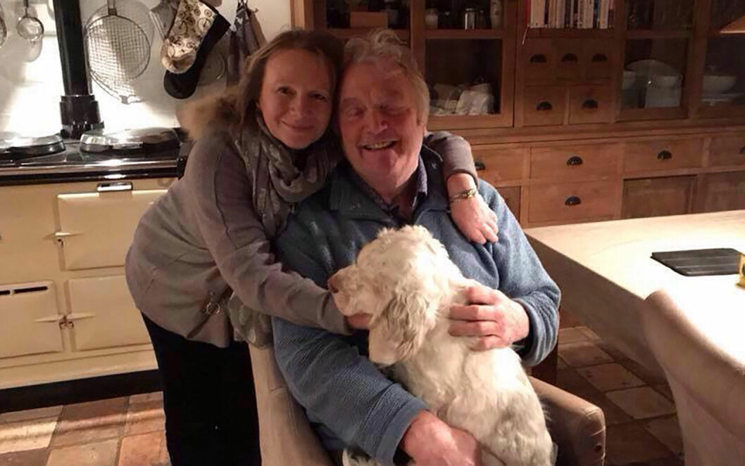 John Zurick med hustrun Debbie och deras clumber spaniel. Prinsessan Annes hundtränare misstänks ha mördat sin fru Debbie.