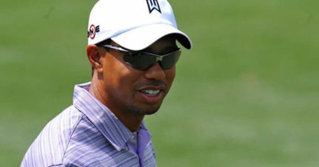 Tiger Woods är nu åter ut på golfbanorna. Tiger Woods är nu åter ut på golfbanorna.