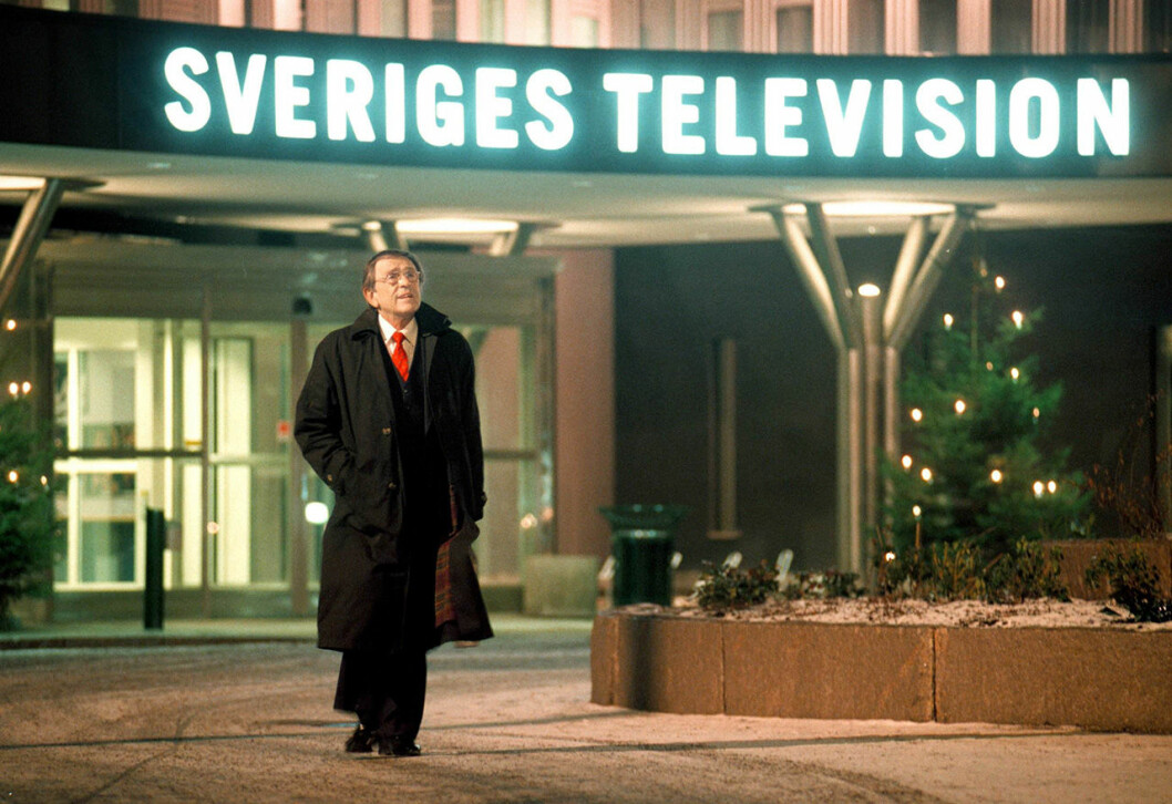 Arne Weise lämnar SVT klockan två på natten 1997. Han har just arbetat sin 25:e julafton i rad. Arne Weise