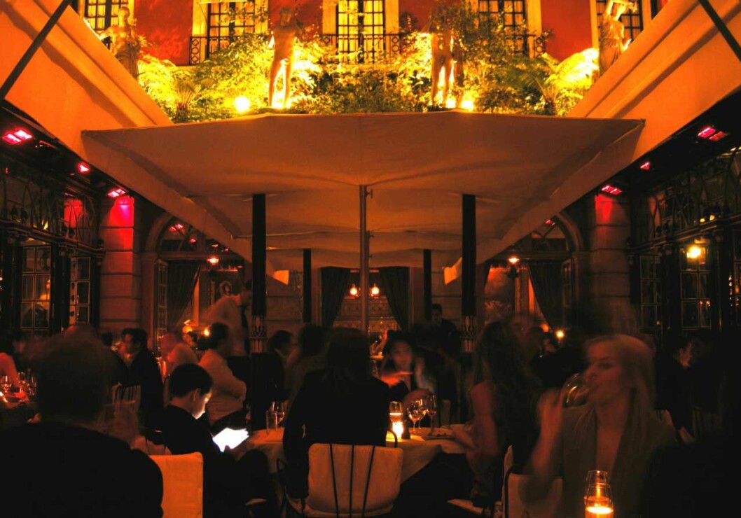 Terassen på Hotel Costes. Terassen på Hotel Costes.