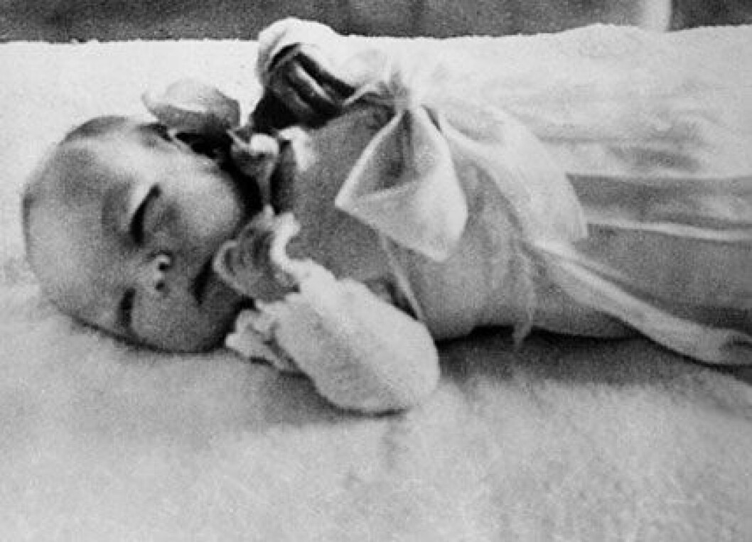 Beatrix av Holland som liten baby.
