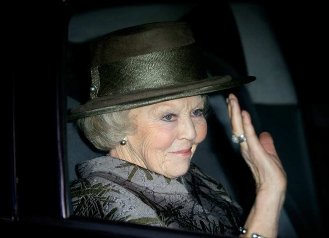Beatrix-12