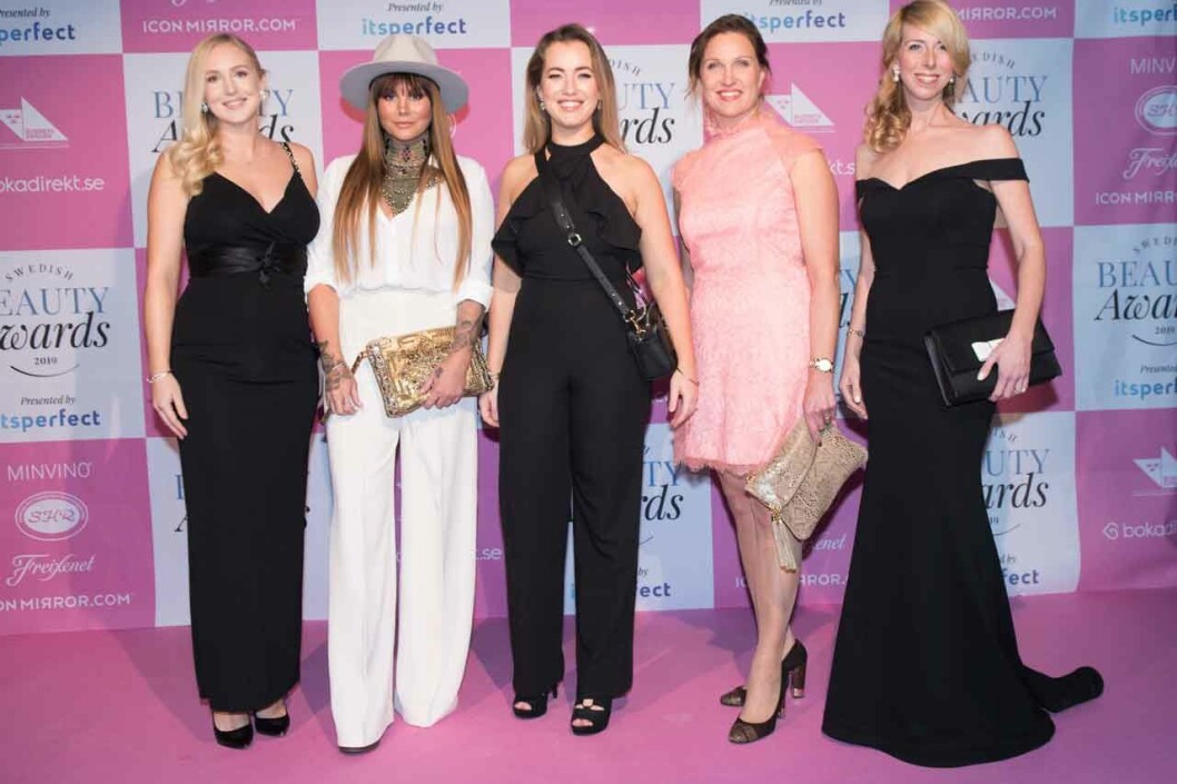 Beautyqueens! Josefin Ekelund, My Emilsson, Evelina Andersson, Maria Eckard och Anna Fürst.