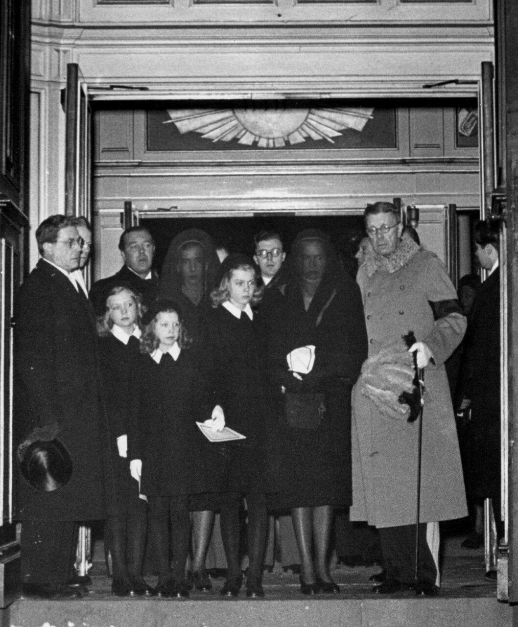 Prins Gustaf Adolfs jordfästning. Kungens pappas begravning