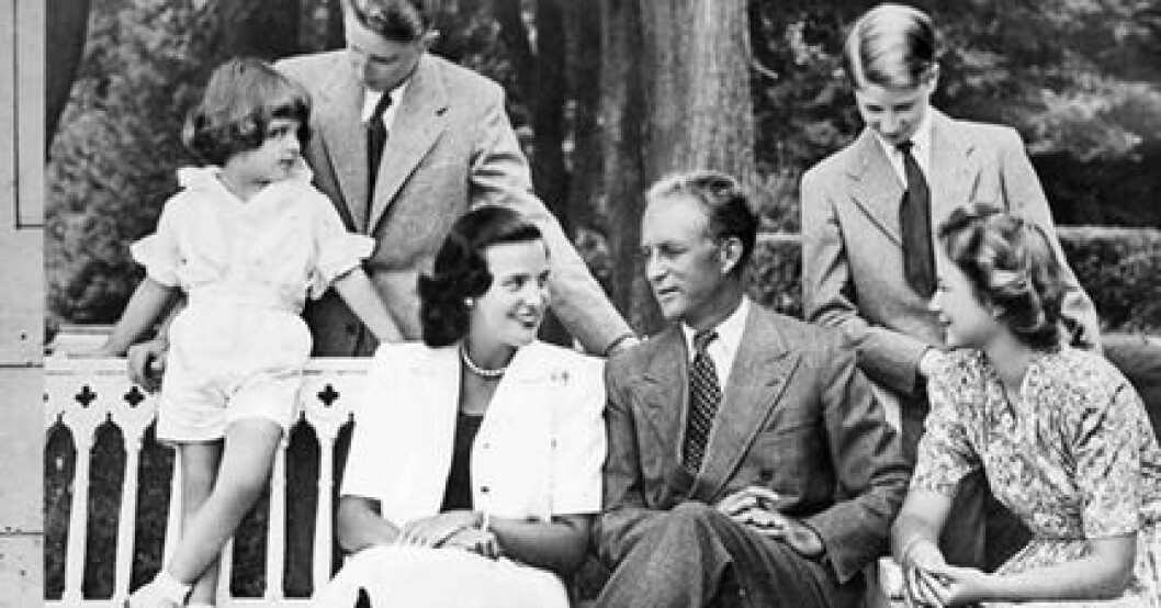 Kung Leopold, prins Alexander, prins Baudouin, prinsessan Lilian, Prinsessan Joséphine-Charlotte och prins Albert. belgien1