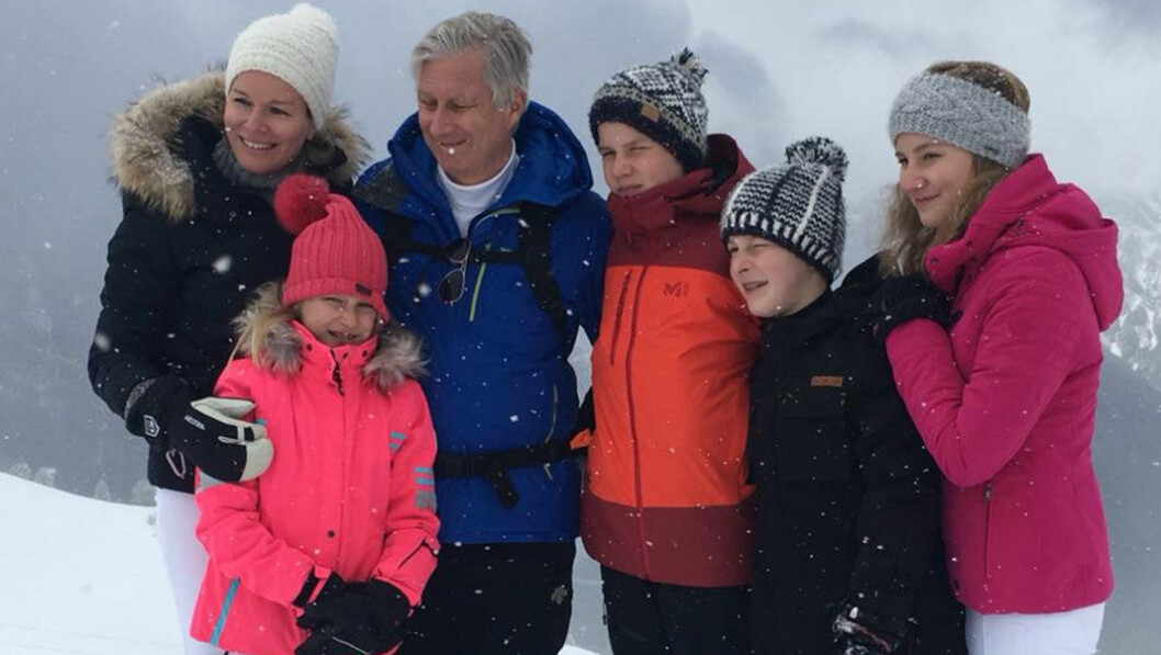 Hela familjen under årets skidsemester.