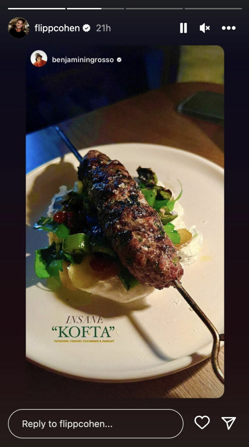 Benjamin Ingrosso tycks inte få nog av Phillipe Cohens mat! Benjamin Ingrosso visar kofta som han äter på Phillipe Cohens resturang