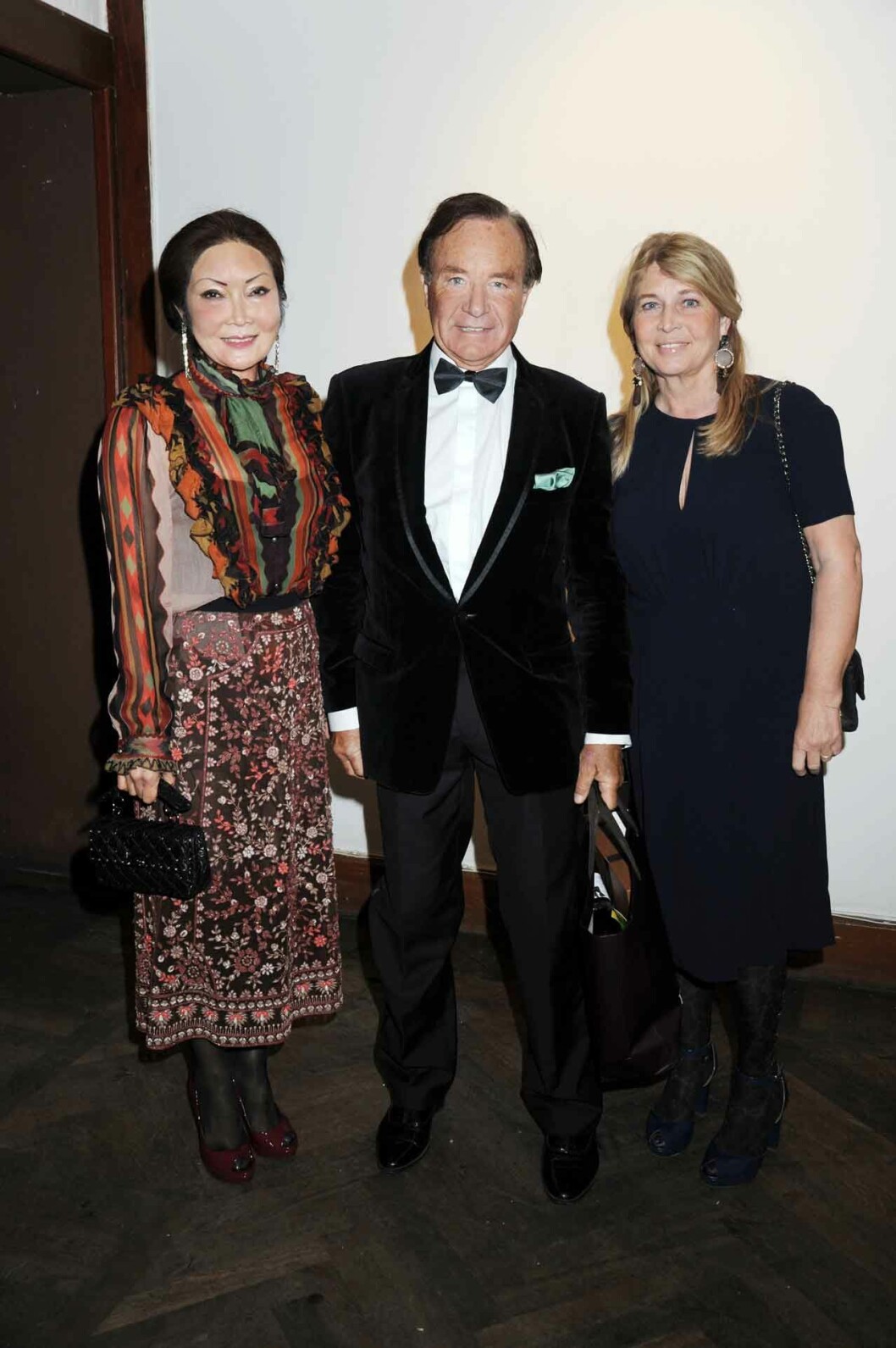 Lee Lewenhaupt med vännerna Anders och Christina Lettström på plats. Lee Lewenhaupt med vännerna Anders och Christina Lettström på plats.