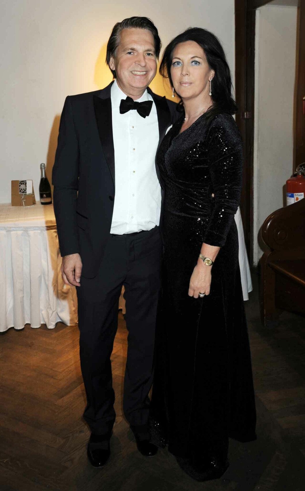 Kvällens huvudperson! PR-experten Christer Lidman med kärestan Carina Furublad, som ordnat kalaset. Kvällens huvudperson! PR-experten Christer Lidman med kärestan Carina Furublad, som ordnat kalaset.
