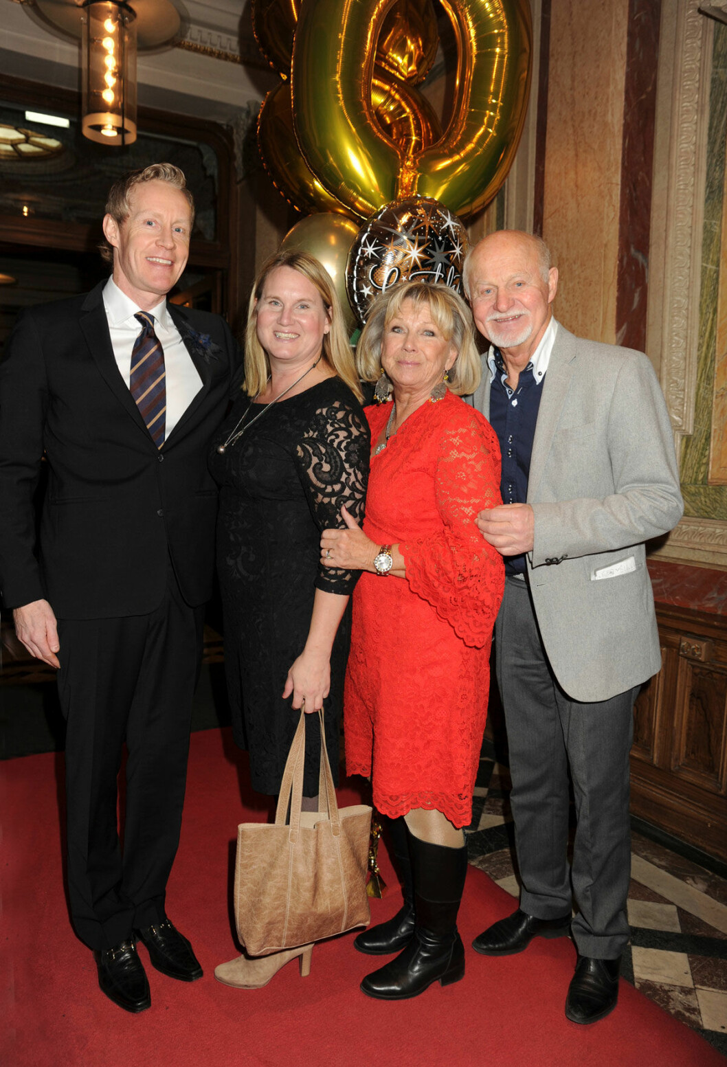 Ann-Louise Hanson och Bruno Glenmark med dottern Jessica och hennes sambo Mathias Ekman.