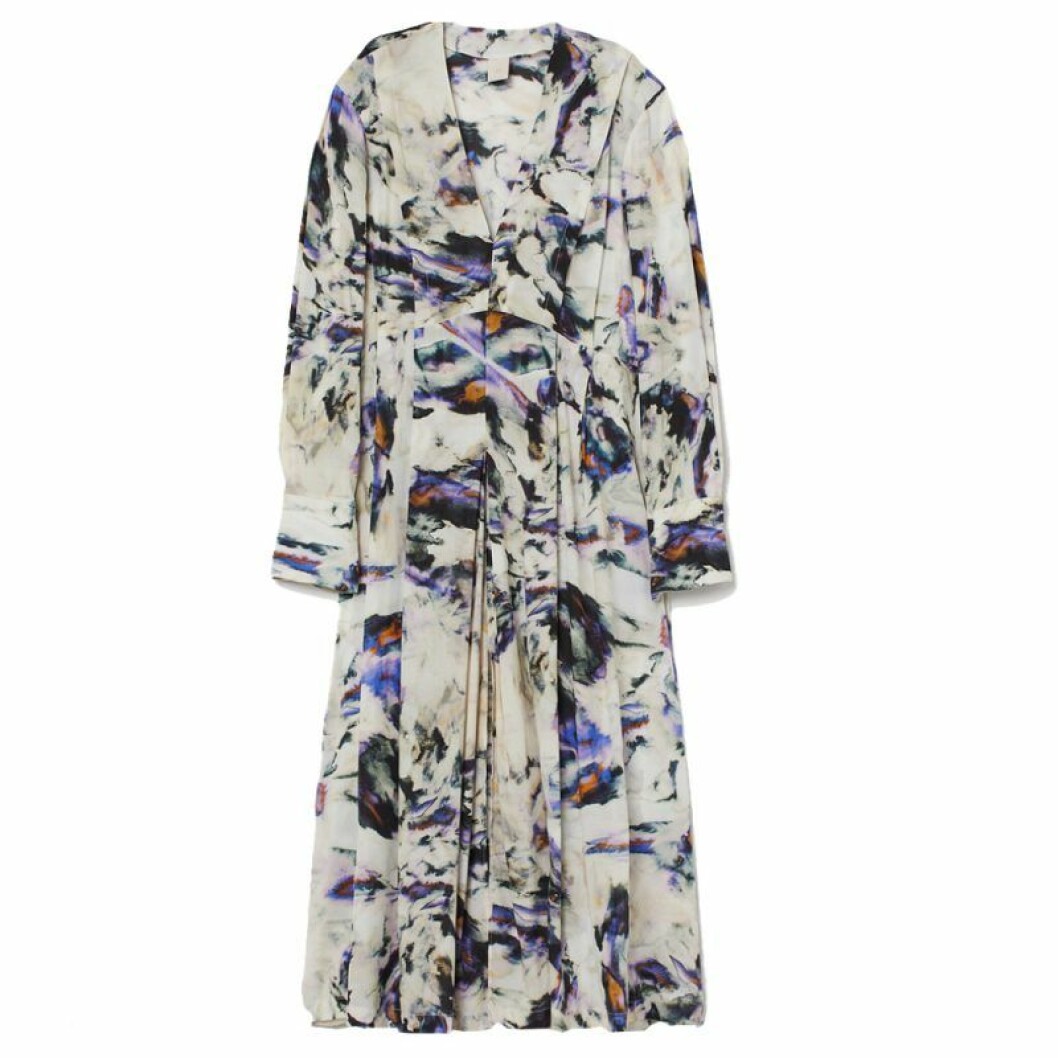 Blommig v-ringad klänning från h&M