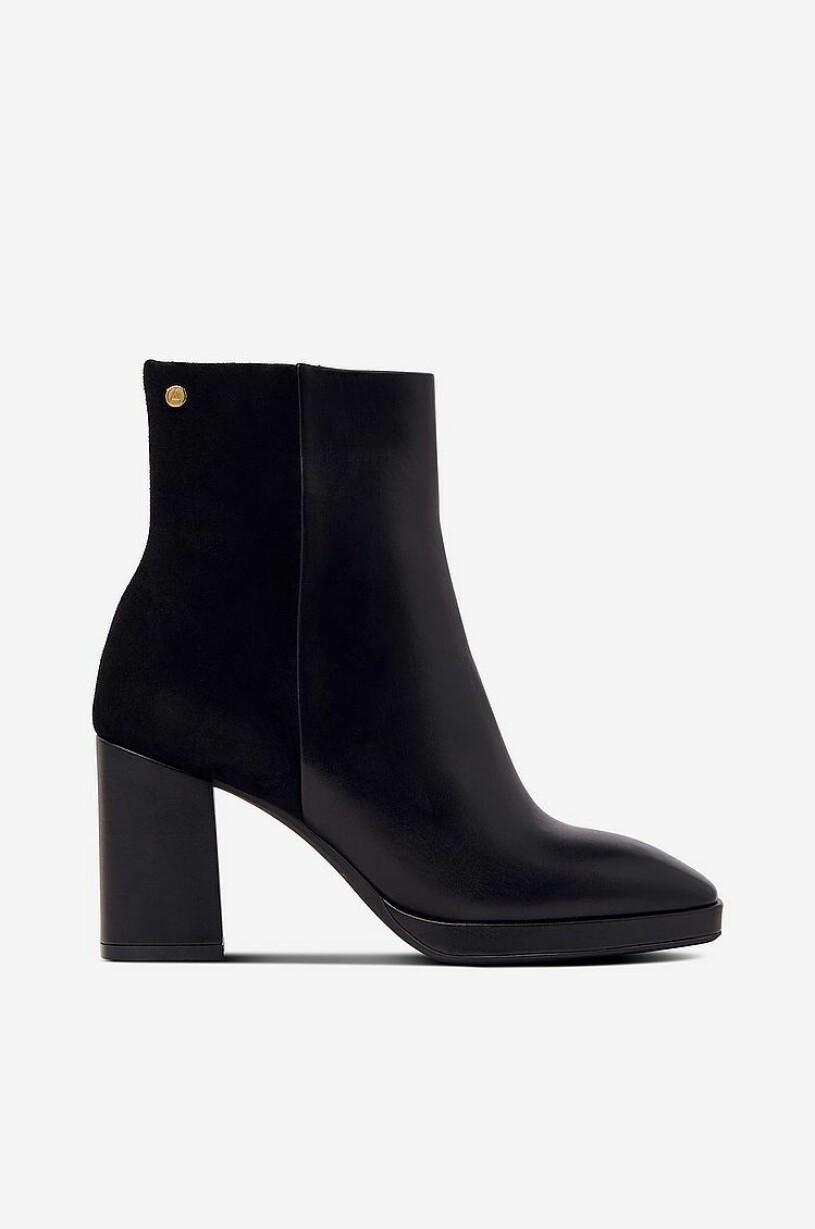 Boots agnes cecilia