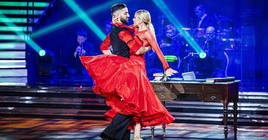 Filip Dikmen med danspartner Linn Hegdal. Filip Dikmen och Linn Hegdal i Let's Dance 2022